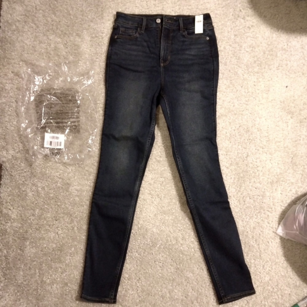 Old Navy Super High Waisted Rockstar Super Skinny Jeans Women's Size 6 w/tags